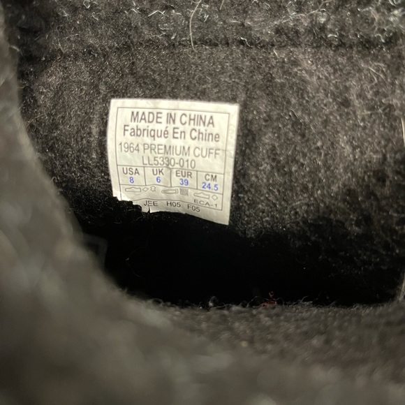 Pink and Black Sorel Premium Waterproof Duck Boots - Picture 6 of 6